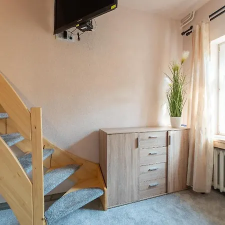 Apartament Ale Antresola! - 4 Osobowy Przy Ratuszu Z Parkingiem - Space Apart Jelenia Gora Exterior photo