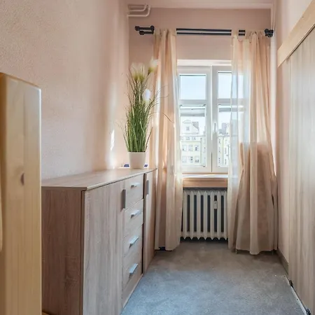 Apartament Ale Antresola! - 4 Osobowy Przy Ratuszu Z Parkingiem - Space Apart Jelenia Gora Exterior photo